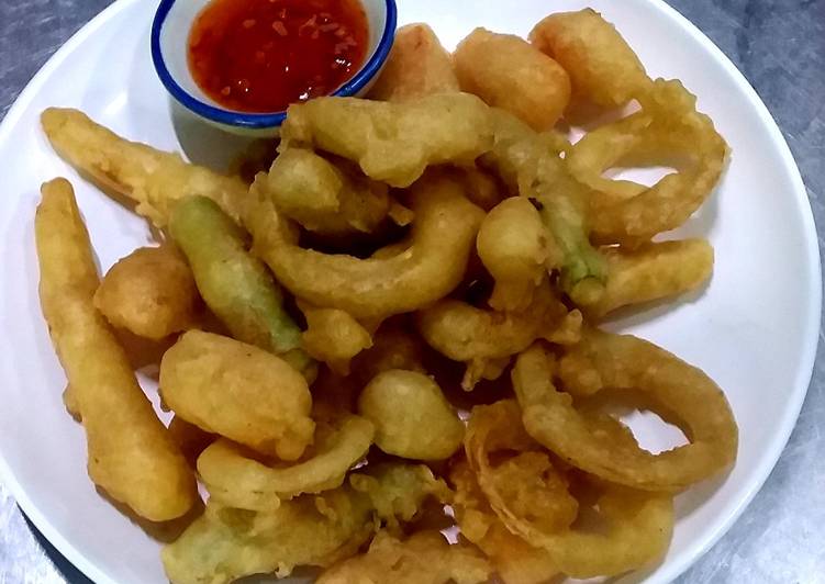 ผักชุบแป้งทอด