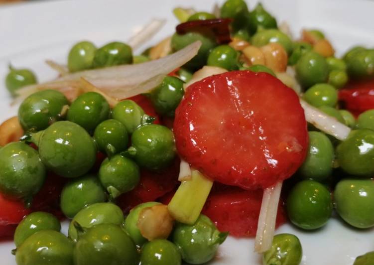 Ensalada de guisantes y fresones