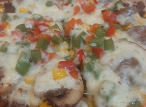 Hình của món Pizza bò úc, nấm bao phê.