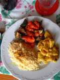 Cuscus con bocconcini di pollo e verdure