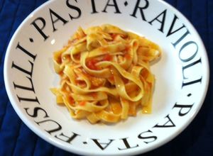 Una foto de Fettuccine pomodoro ©
