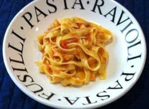 Una foto de Fettuccine pomodoro ©