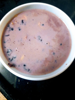 काळ्या तांदळाची खीर (kadya tandalachi kheer recipe in marathi) रेसिपी चे मुख्य फोटो