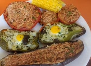Una foto de Verduras asadas con queso