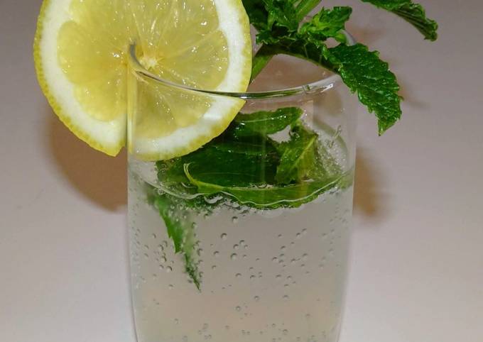 Mojito à la menthe (vegan)