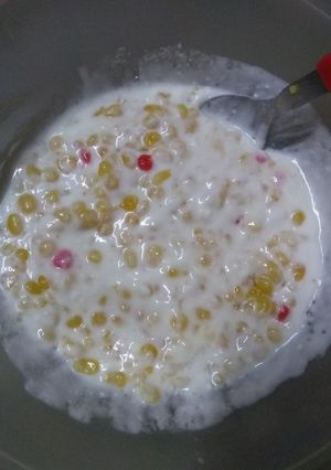 A picture of Bundi Raita.