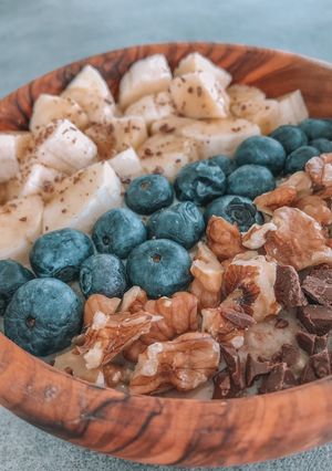 Φωτογραφία της συνταγής Porridge βρώμης με μπανάνα, μύρτιλα & ξηρούς καρπούς