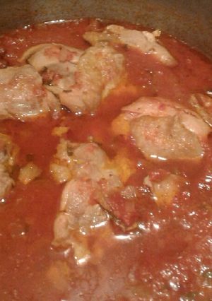 Una foto de Salsa de pollo y tomate