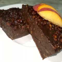 Una foto de Brownie en 1 paso (sin harina- ni azúcar agregada)