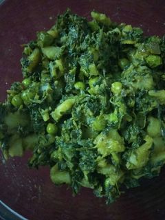 मेथी आलू मटर की सब्जी (Mathi Aaloo Matter ki Sabji recipe in hindi) रेसिपी मुख्य फोटो