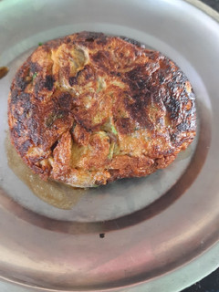 மட்டன் கறி கரண்டி ஆம்லெட் (Mutton karandi omelette rceipe in tamil) செய்முறை முக்கிய புகைப்படம்