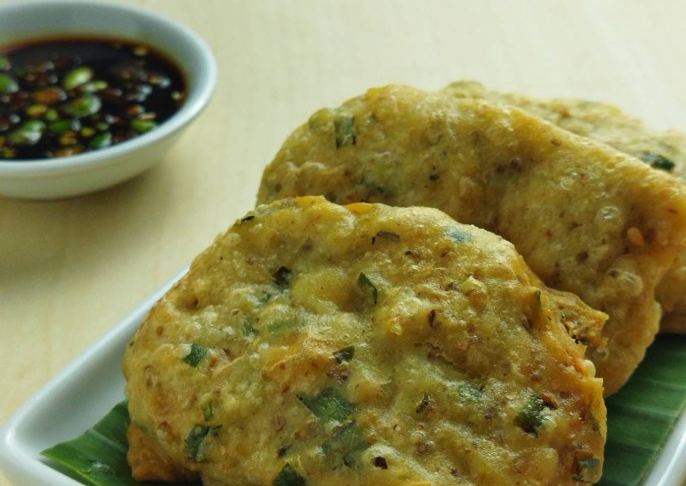 Tempe mendoan (pakai tepung Kobe)