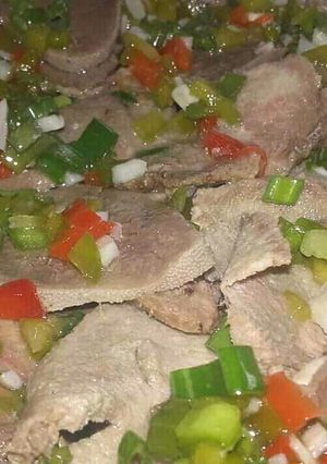 Una foto de Lengua de vaca a la vinagreta