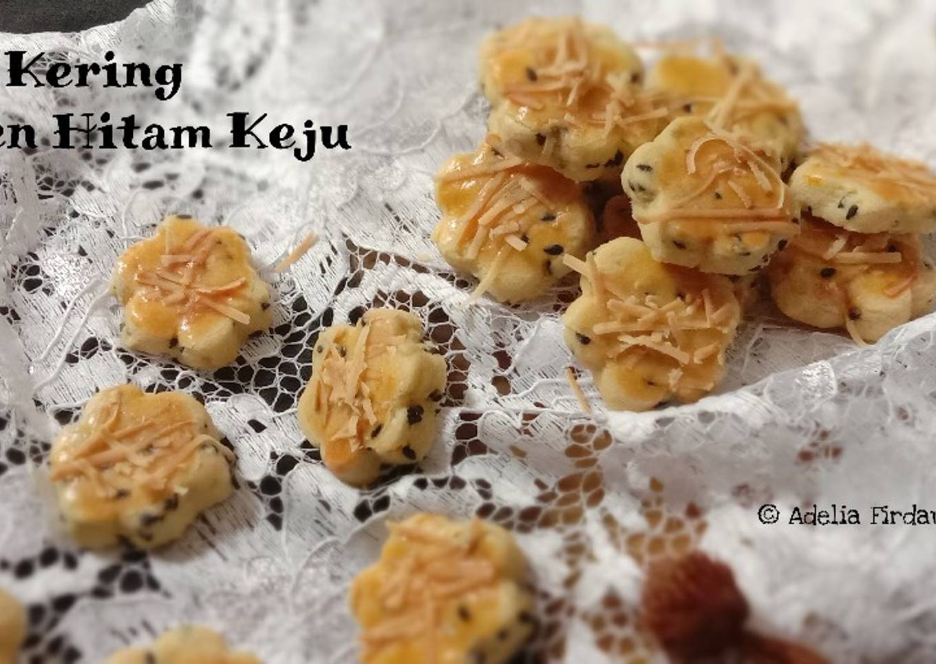 Kue Kering Wijen Hitam Keju