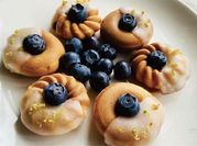 A picture of tapioca cake