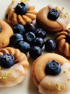 A picture of Vitantonio Recipe - Tapioca Lemon Egg Cake (Ji Dan Gao) (檸檬珍珠脆皮雞蛋糕).