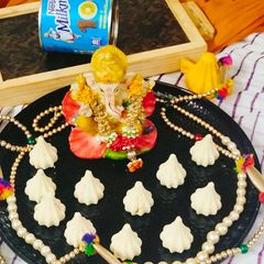 A picture of Malai modak 😋 (milkmaid paneer modak 😋).