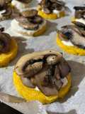 Medaglioni di polenta ai funghi 🍄🇺🇦☮️🏳️‍🌈🙏🇹🇷🇸🇾