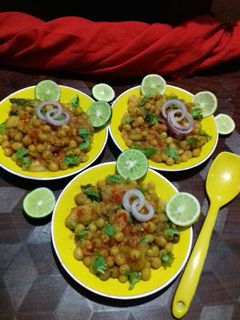 ঘুগনি (Ghugni recipe in bengali) রেসিপির প্রধান ছবি