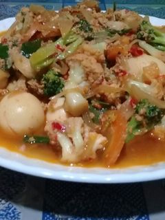 Foto resep Oseng Brokoli Telur Puyuh