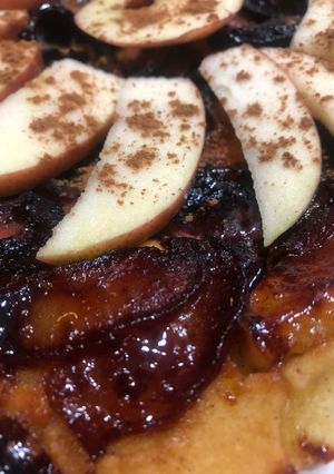 Una foto de Pay De Manzana (Sin Horno) En sartén !! En 5 pasos !!!