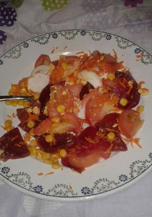 Una foto de Ensalada Fresca Y Saludable
