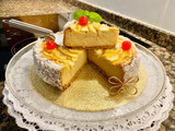 “Pastel pudín” con manzana (“Pudding cake with apples”),