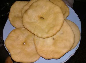 Una foto de Tortas Fritas Patrias del 25 de Mayo!!!🇦🇷😊!!!