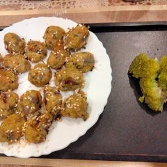 A picture of Healthy steamed Broccoli bites.