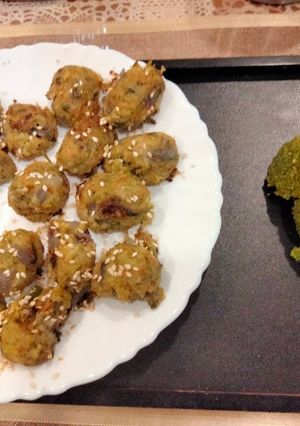 A picture of Healthy steamed Broccoli bites.