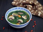 Hình ảnh của canh rau spinach