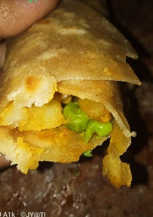 তরকারি স্টাফড রোল(Tarkari stuffed role recipe in Bengali) রেসিপির প্রধান ছবি