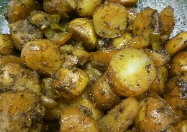 Crispy amchoor potato