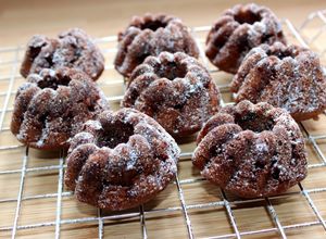 Csokis mini kuglóf recept fotója