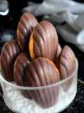 Madeleines Glassate al Cioccolato con il Cuore di Miele