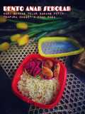 Bento - Nasi Goreng Telur, Tempura Nugget & Buah Naga