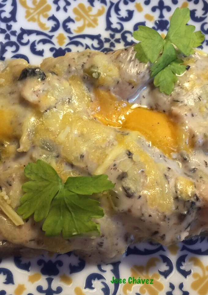 Una foto de Berenjenas y Pechugas de Pollo con Bechamel de Champis