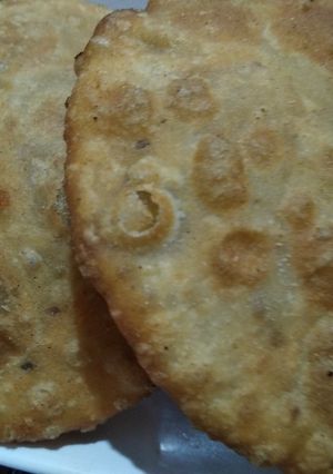 A picture of Onion kachori.