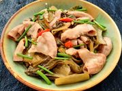 Hình ảnh của lòng xào dưa