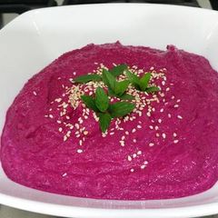 A picture of Beetroot dip.