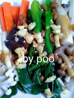 รูปของ ผัดผักรวมมิตรเต้าเจี้ยวน้ำมันหอย