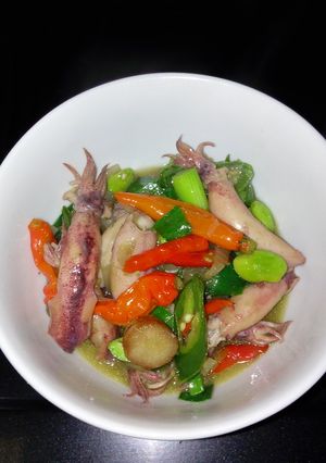 Foto resep Cumi asin pete pedas..