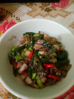 Foto resep Tumis Cumi Asin Pete Cabe Hijau