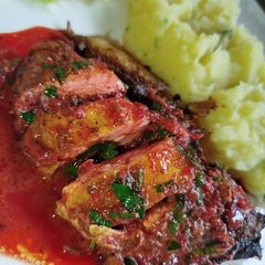 A picture of Chef's Nitra Spicy 🔥 Chicken Beet.