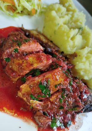 A picture of Chef's Nitra Spicy 🔥 Chicken Beet.