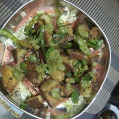 A picture of Veg. Potato salad.