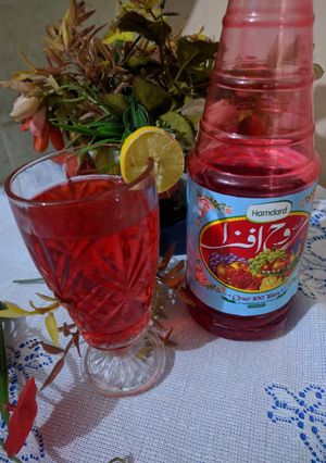 A picture of RoohAfza lemonade 🍹.