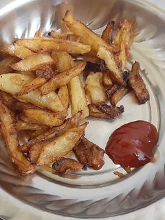 ஆப்பிள் ஃபிரைஸ் செய்முறை முக்கிய புகைப்படம்