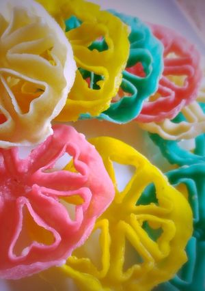 Foto resep Kembang Goyang Rainbow Wijen