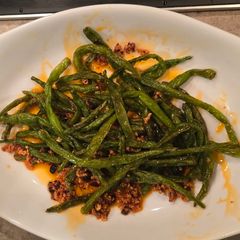 A picture of Green beans in chilli garlic.